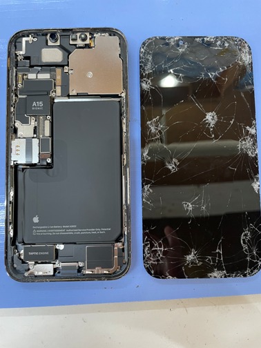 iPhone 修理 広島 画面割れ