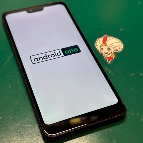 画面交換完了後のAndroid One S8
