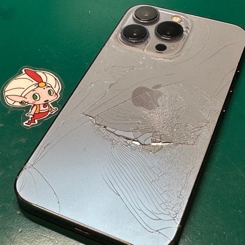 iPhone13 pro 512GB 裏面ヒビあり iPhone13 pro 512GB 裏面ヒビあり（Apple iPhone 13 本体 画面